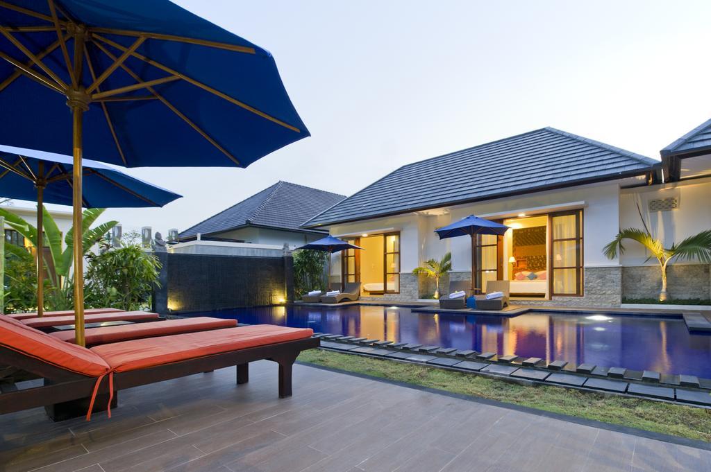 M Two Villas Seminyak Extérieur photo