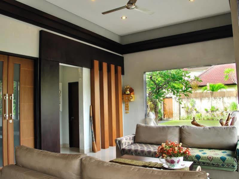 M Two Villas Seminyak Extérieur photo