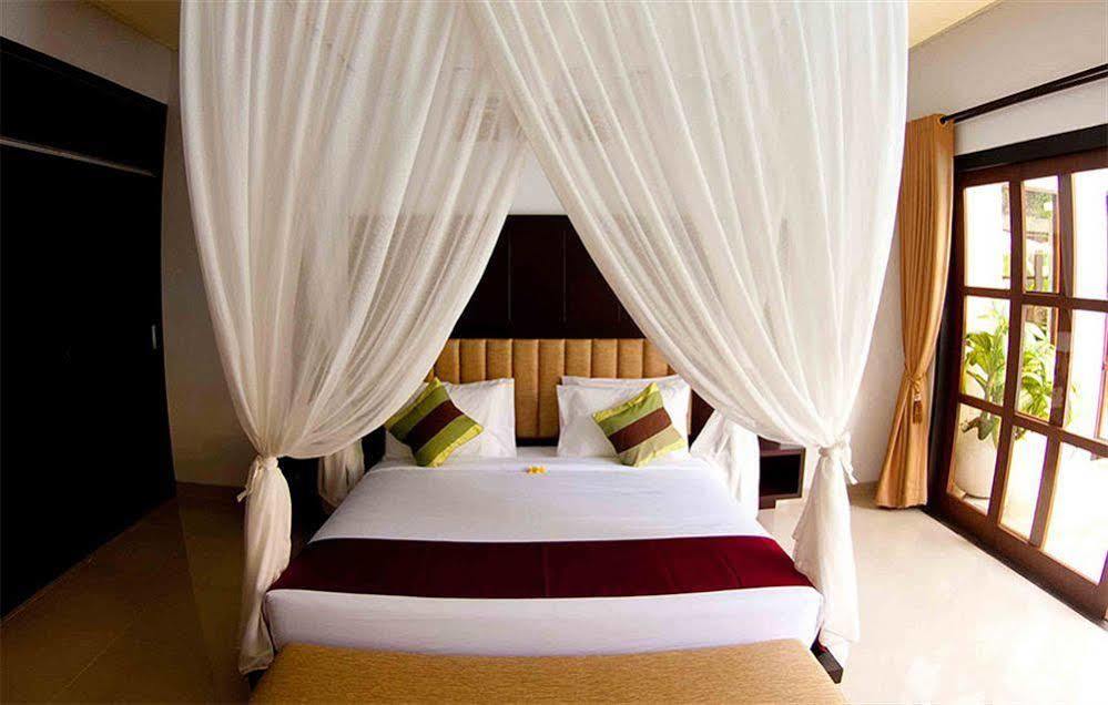 M Two Villas Seminyak Extérieur photo